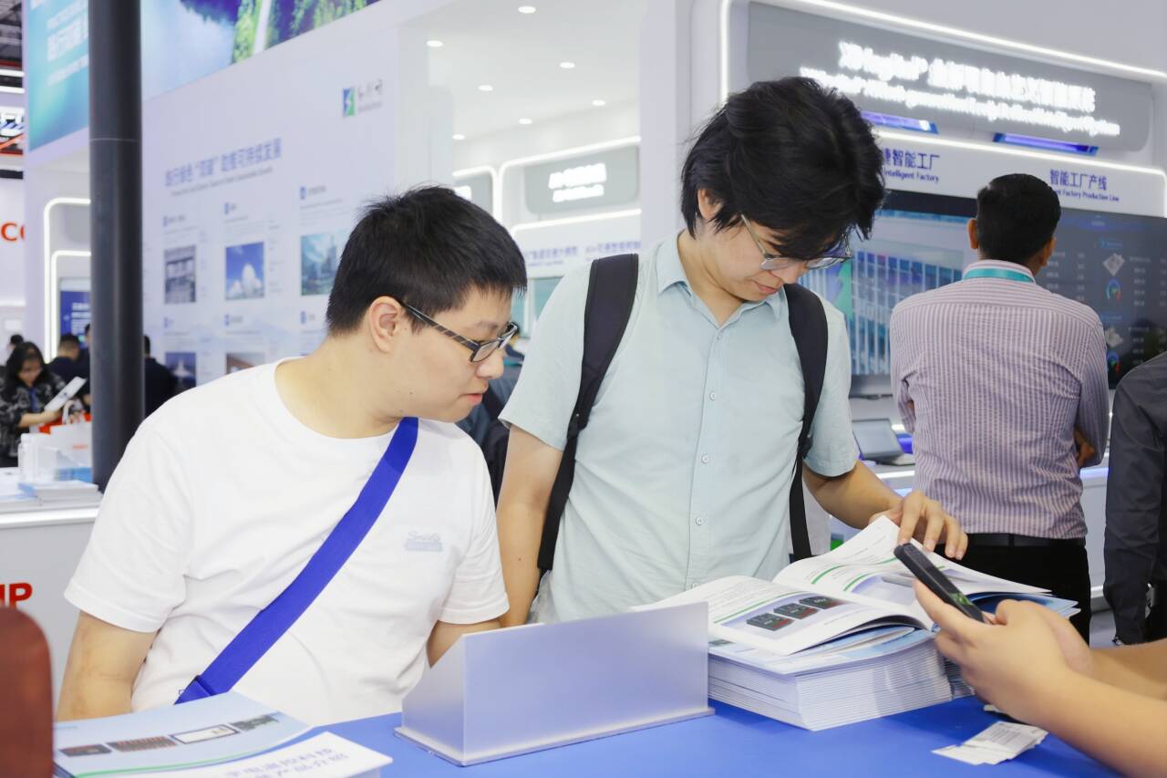 JUZK%9_N96ILCJE__L{SIBI_tmb.jpg JUZK%9_N96ILCJE__L{SIBI_tmb.jpg