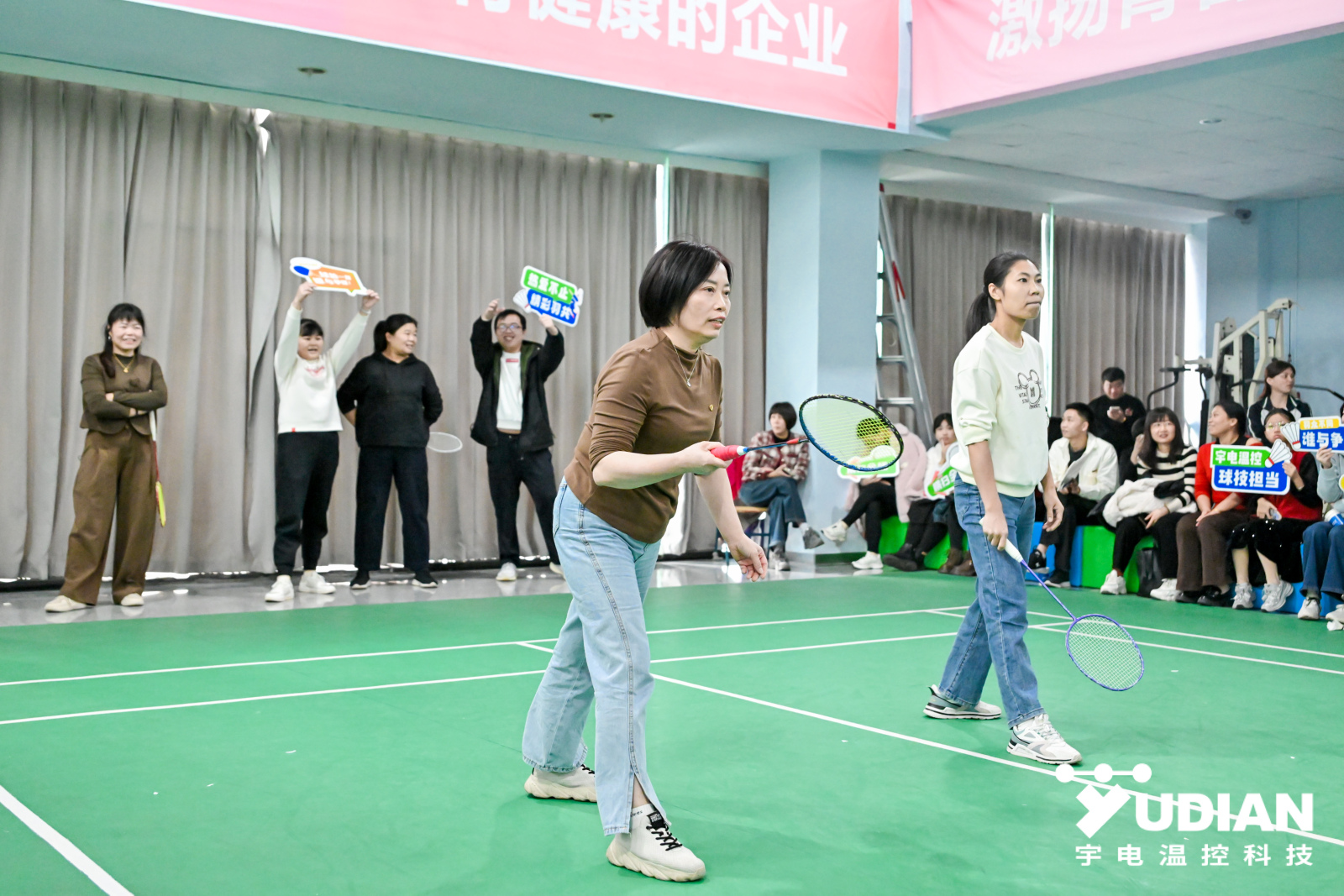 19913086.jpg 19913086.jpg